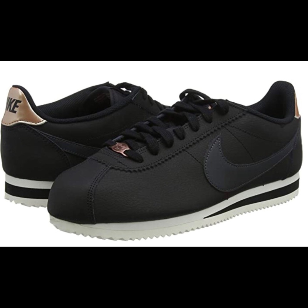 Nike Women’s Gymnastics Shoes, 9.5